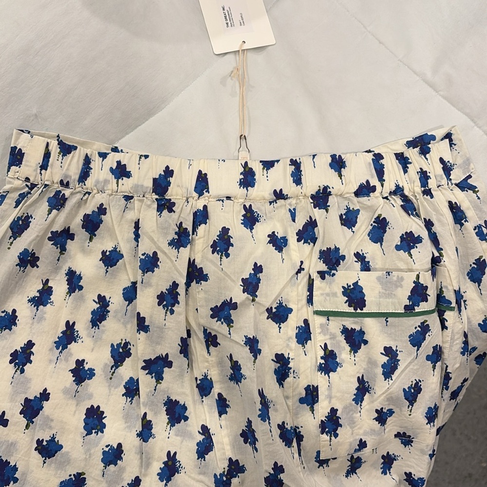 THE GREAT. Flutter sleeve sleep top and the square pajama short - Picture 8 of 8